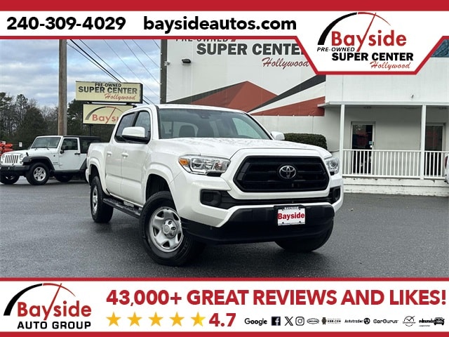 2021 Toyota Tacoma SR's photo