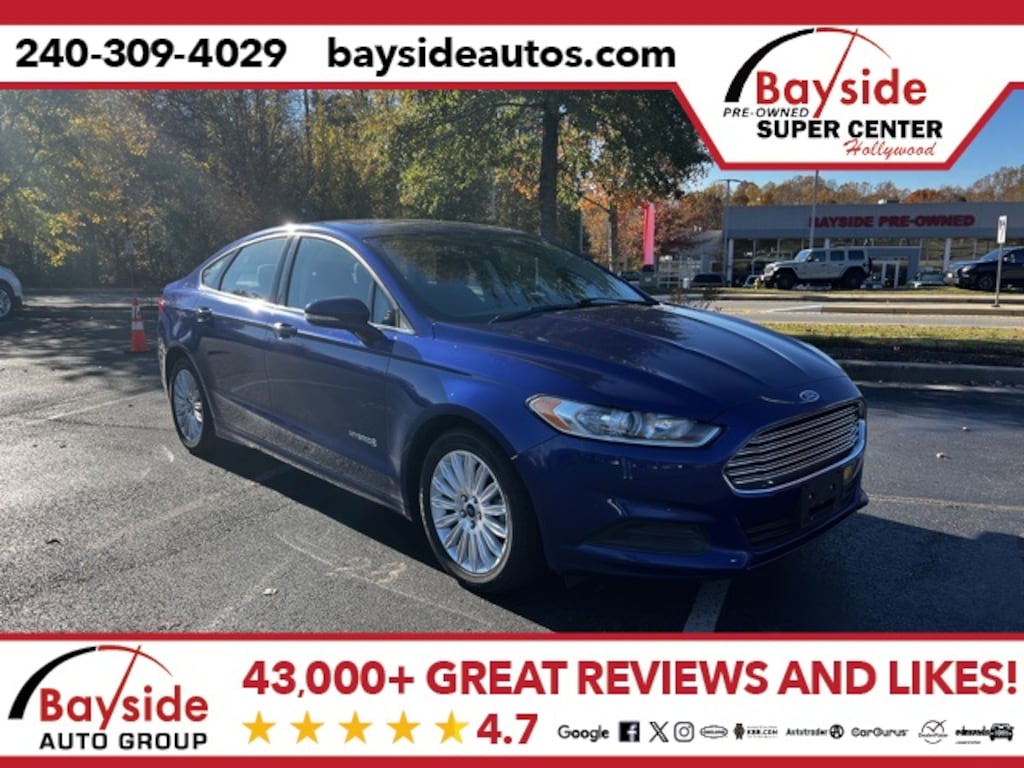 Used 2015 Ford Fusion Hybrid SE Sedan
