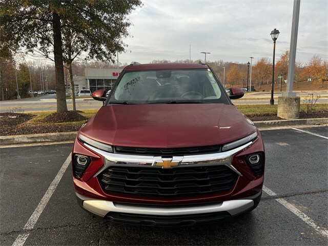 2024 Chevrolet Trailblazer LT photo 3