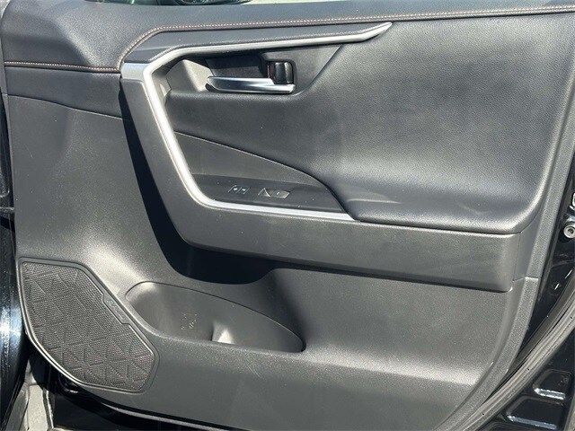 2022 Toyota RAV4 Adventure photo 14