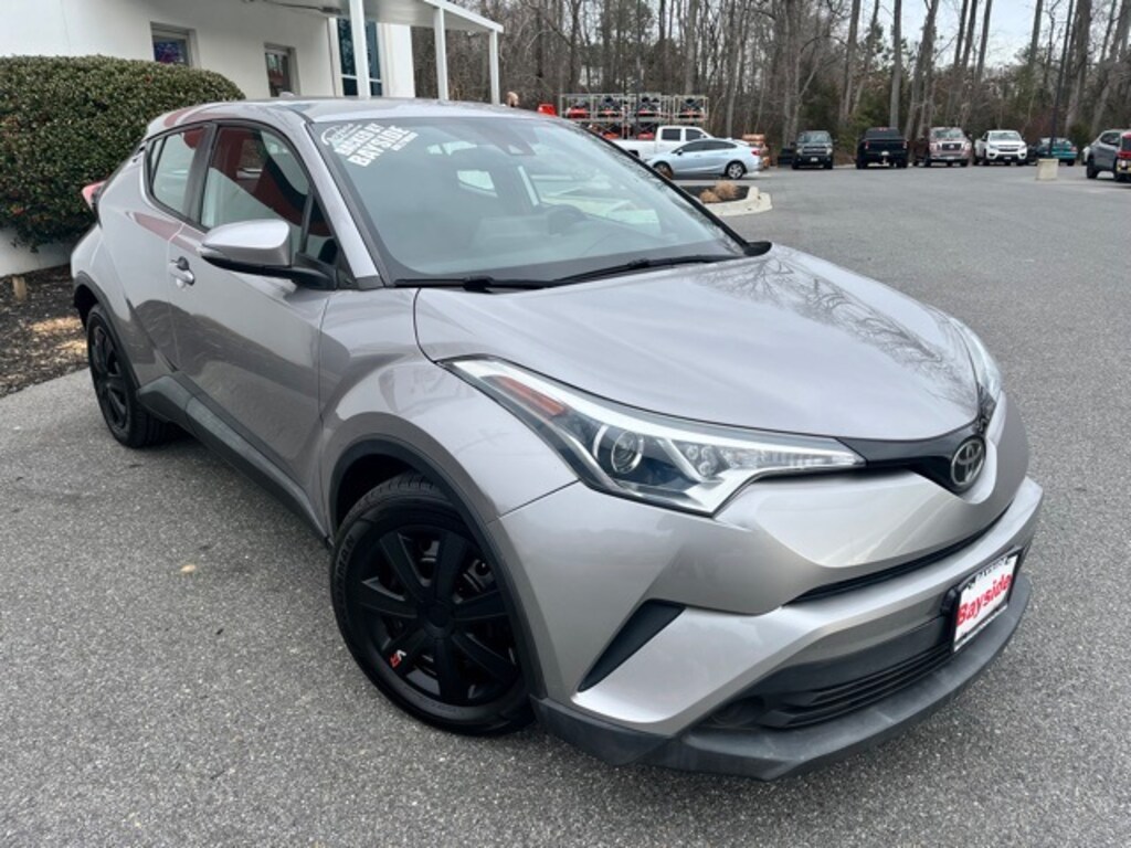 Used 2019 Toyota C-HR XLE SUV