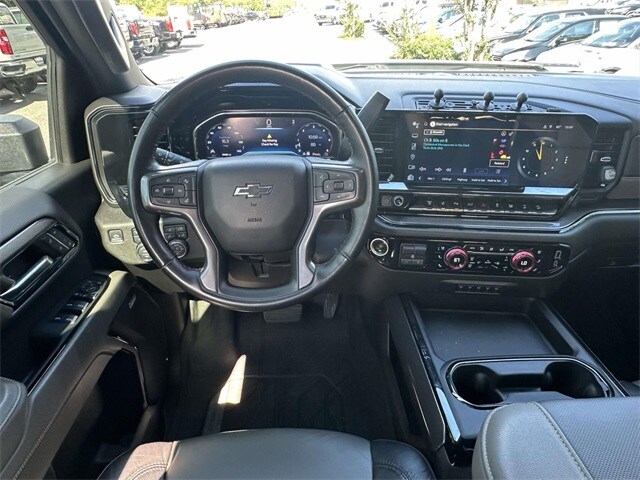 2024 Chevrolet Silverado 2500HD ZR2 photo 3
