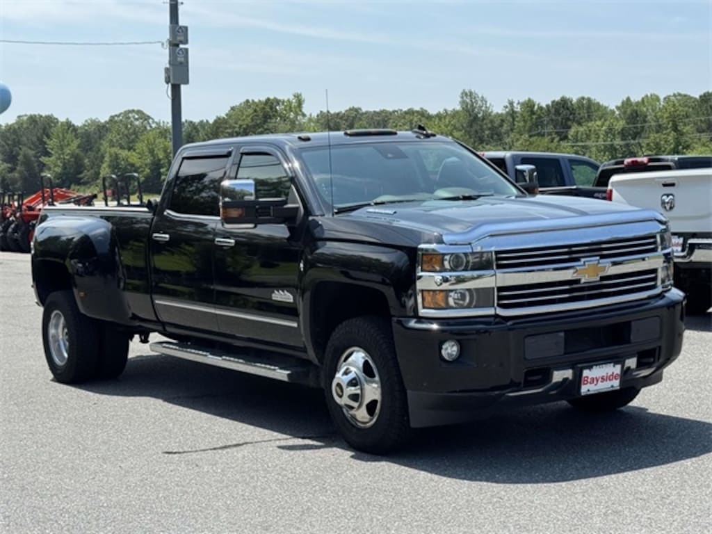 Used 2015 Chevrolet Silverado 3500HD High Country Truck Crew Cab