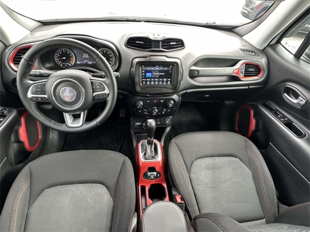 Used 2018 Jeep Renegade Trailhawk 4x4 SUV