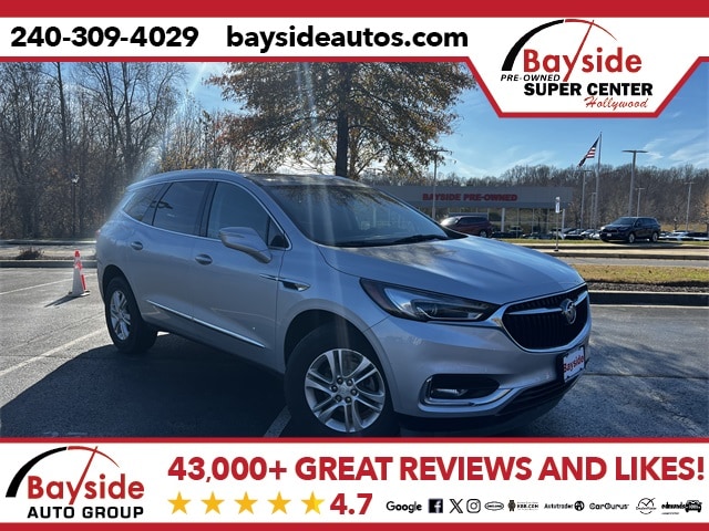 2019 Buick Enclave Essence's photo