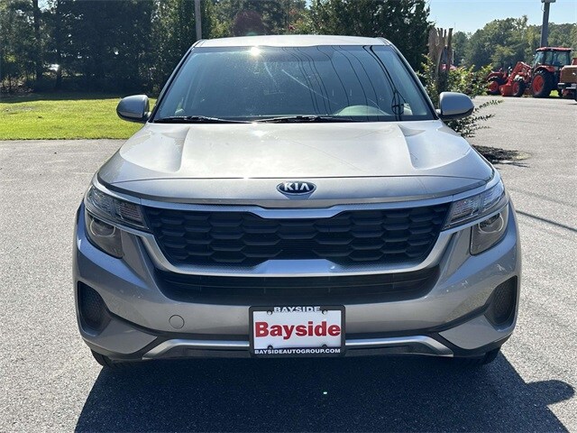 2021 Kia Seltos LX photo 3