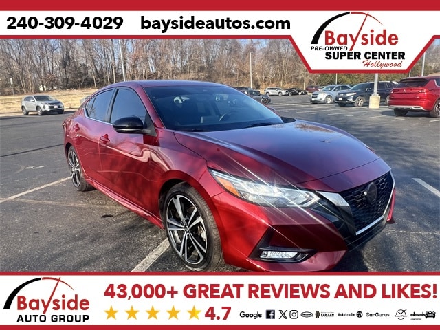 2020 Nissan Sentra SR's photo