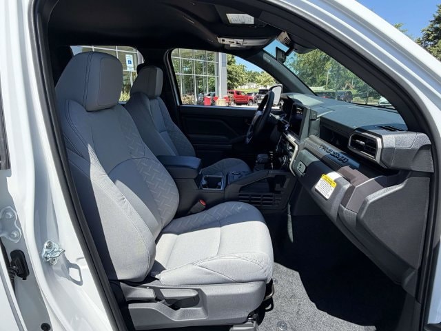 2026 Toyota Tacoma SR5 - Photo 35