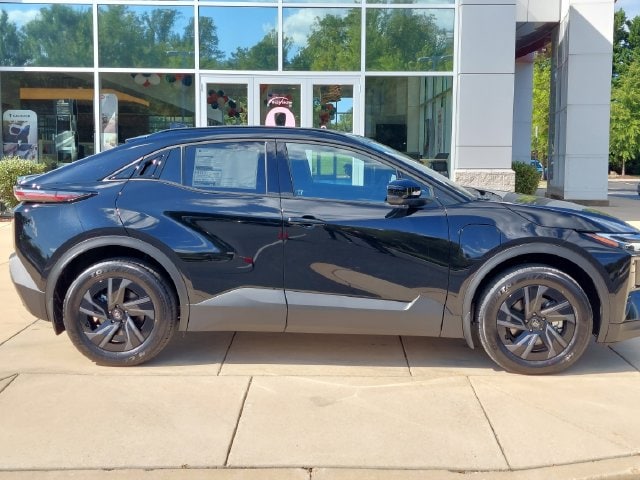 2026 Toyota C-HR SE - Photo 29