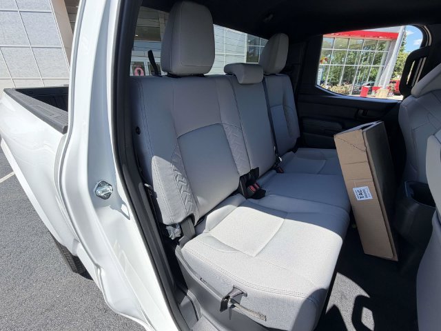 2026 Toyota Tacoma SR5 - Photo 31