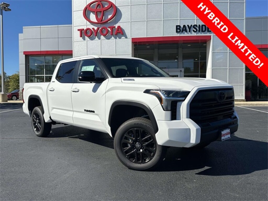 New 2025 Toyota Tundra i-FORCE MAX Limited LIMITED CREWMAX 5.5