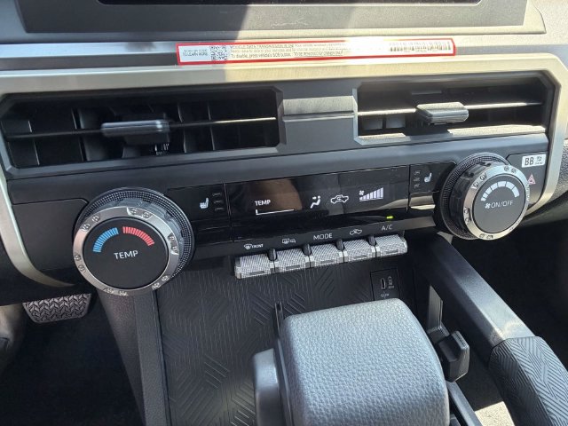 2026 Toyota Tacoma SR5 - Photo 15