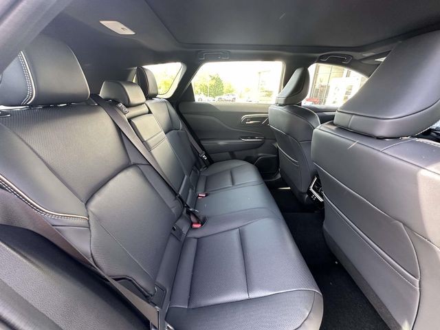2026 Toyota Crown Signia Limited - Photo 20
