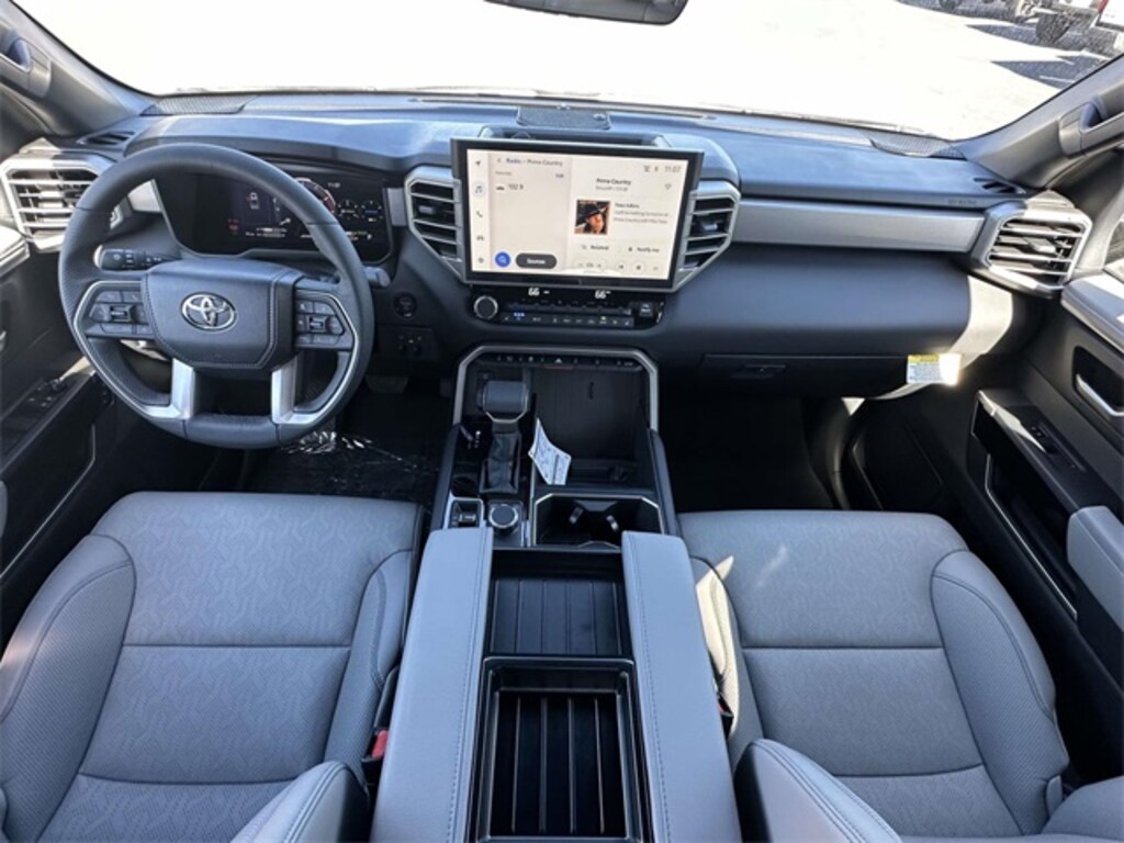 New 2025 Toyota Tundra i-FORCE MAX Limited LIMITED CREWMAX 5.5