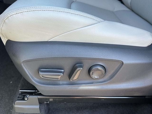 2026 Toyota Tacoma Limited - Photo 22