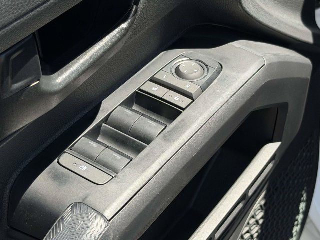 2026 Toyota Tacoma SR5 - Photo 23