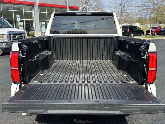 2026 Toyota Tacoma SR5 - Photo 20