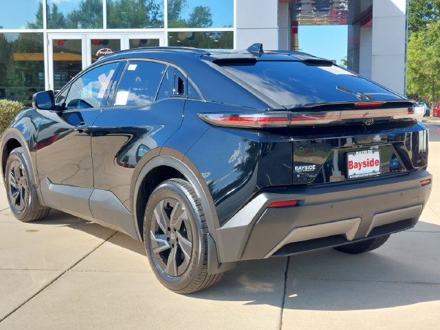 2026 Toyota C-HR SE - Photo 15