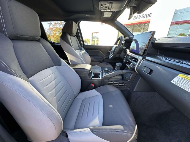 2025 Toyota Tacoma TRD Off Road - Photo 37