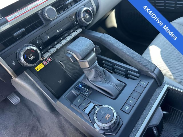 2026 Toyota Tacoma Limited - Photo 17