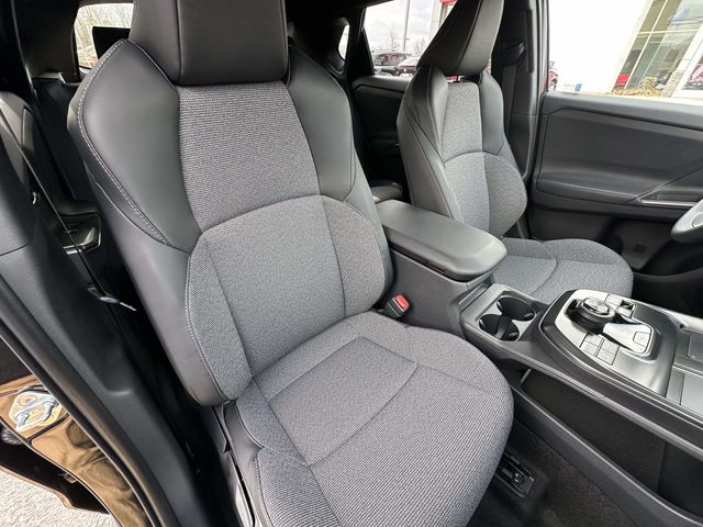 2026 Toyota bZ XLE - Photo 35