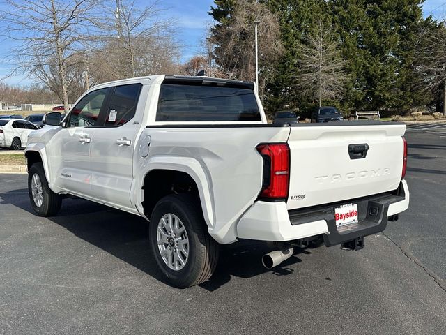 2026 Toyota Tacoma SR5 - Photo 17