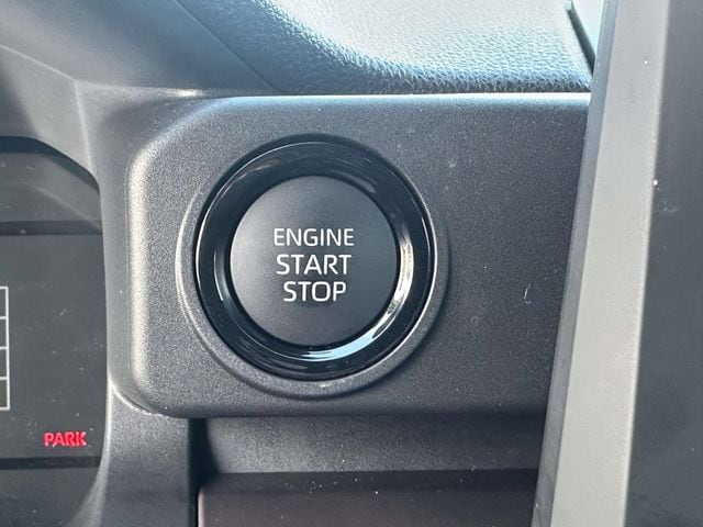 2026 Toyota Tacoma SR5 - Photo 37