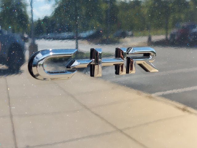 2026 Toyota C-HR SE - Photo 40