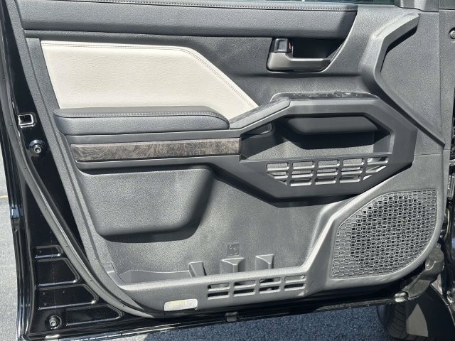 2026 Toyota Tacoma Limited - Photo 23
