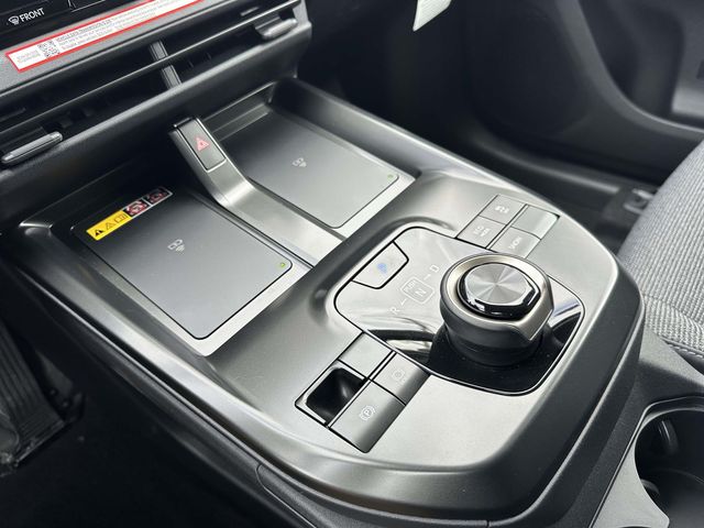 2026 Toyota bZ XLE - Photo 16