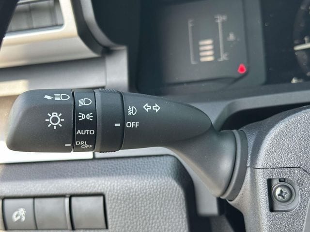 2026 Toyota Tacoma SR5 - Photo 27
