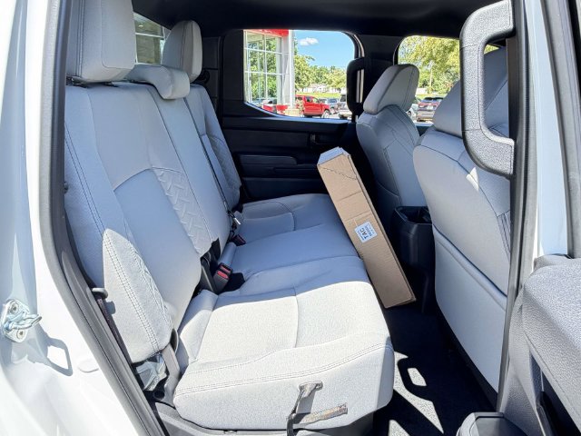 2026 Toyota Tacoma SR5 - Photo 32