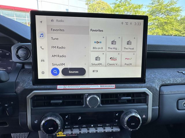2026 Toyota Tacoma Limited - Photo 9