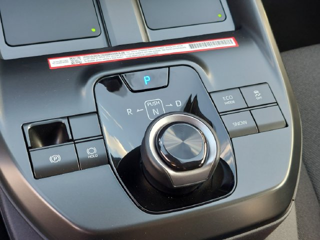 2026 Toyota C-HR SE - Photo 37