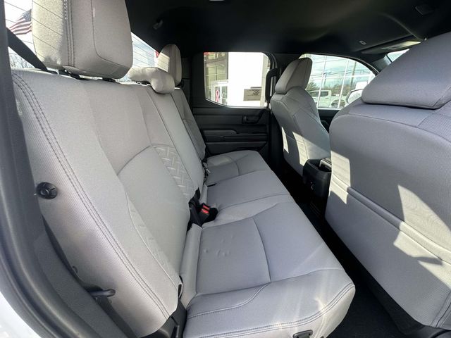 2026 Toyota Tacoma SR5 - Photo 18