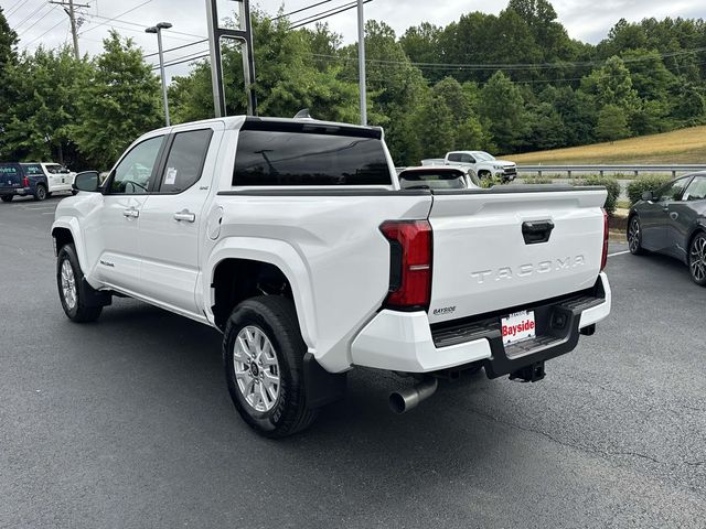 2026 Toyota Tacoma SR5 - Photo 14