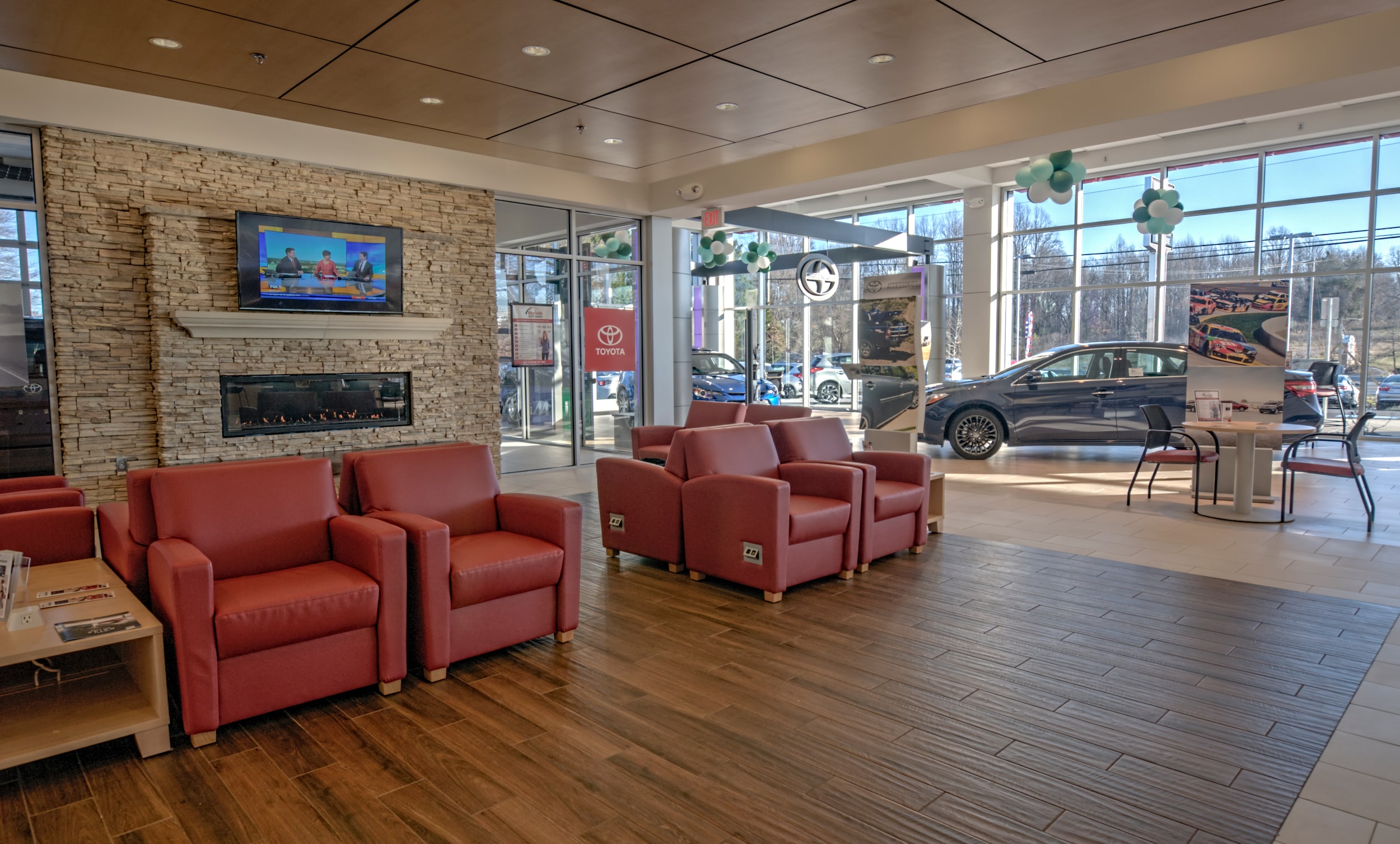 Service Center Bayside Toyota