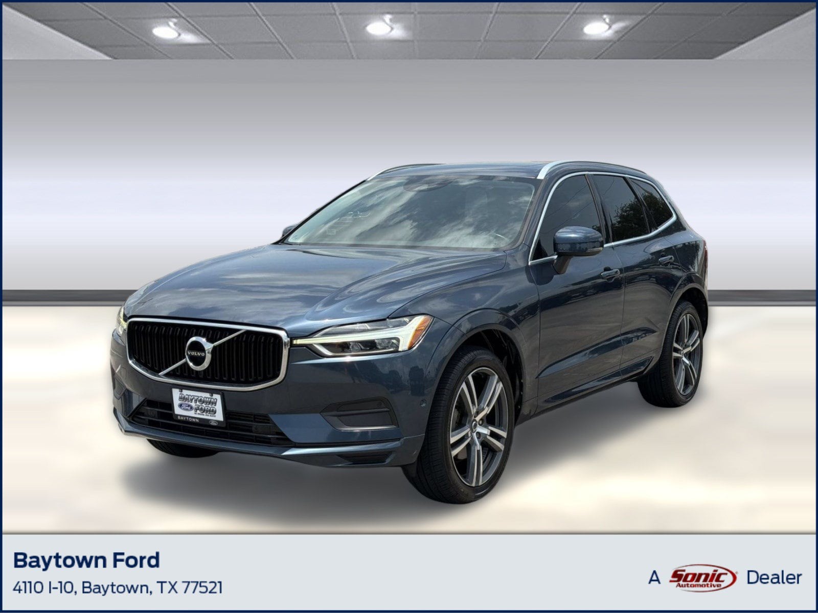 2019 Volvo XC60 T5 Momentum FWD's photo