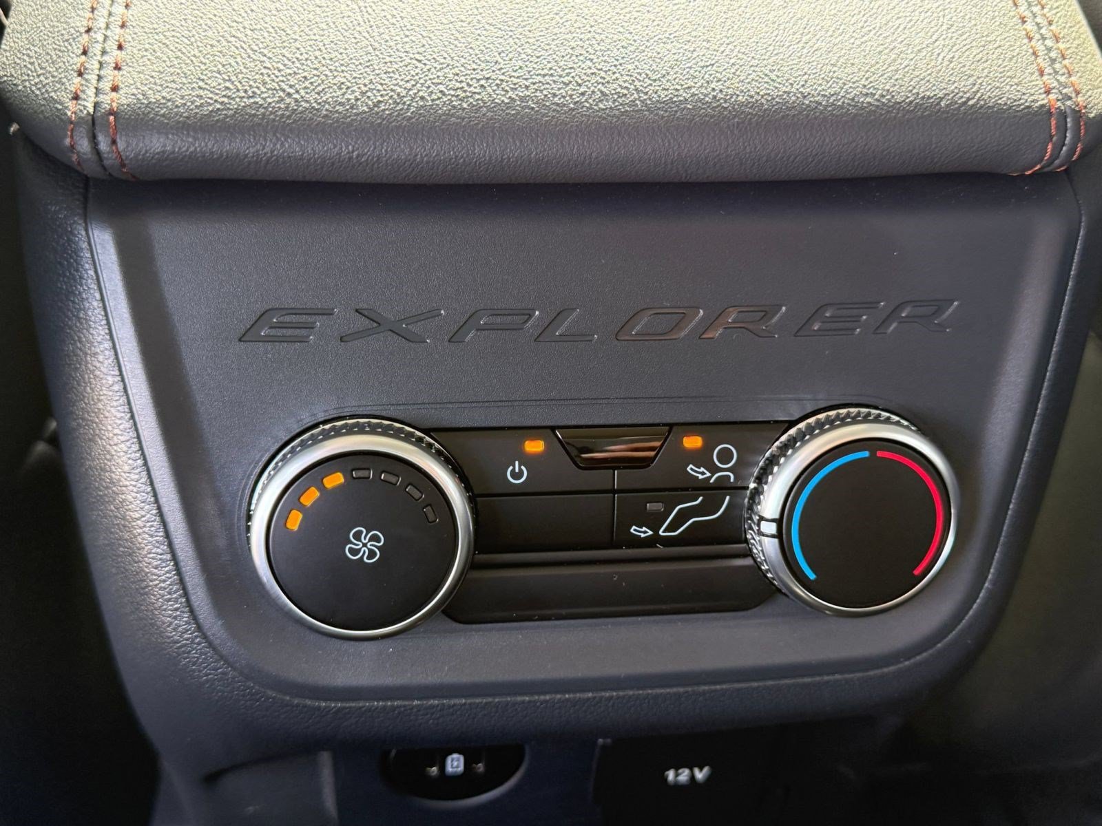 2026 Ford Explorer Active - Photo 26