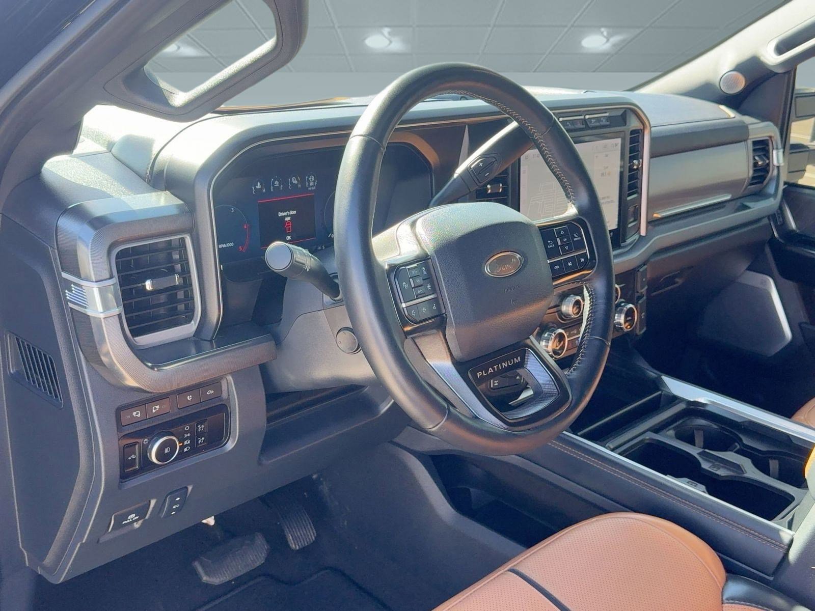 2024 Ford F-350 Platinum photo 4