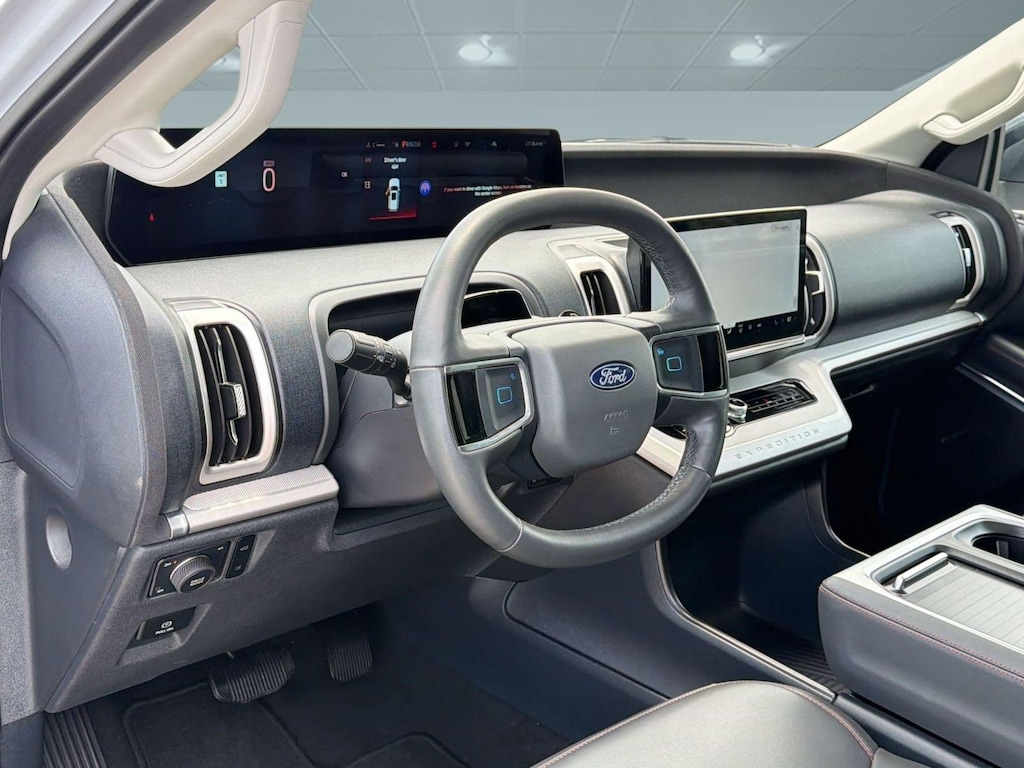 Used 2025 Ford Expedition Max Active SUV