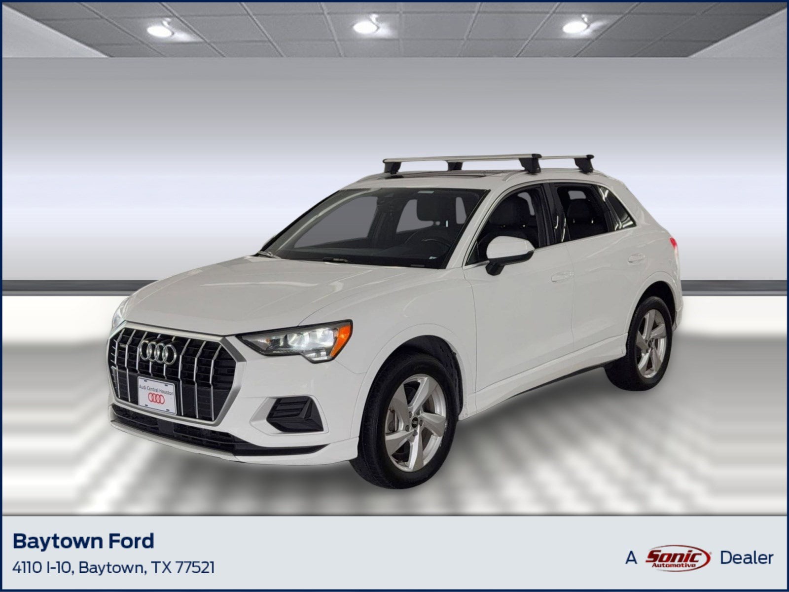 2021 Audi Q3 40 TFSI Premium quattro's photo