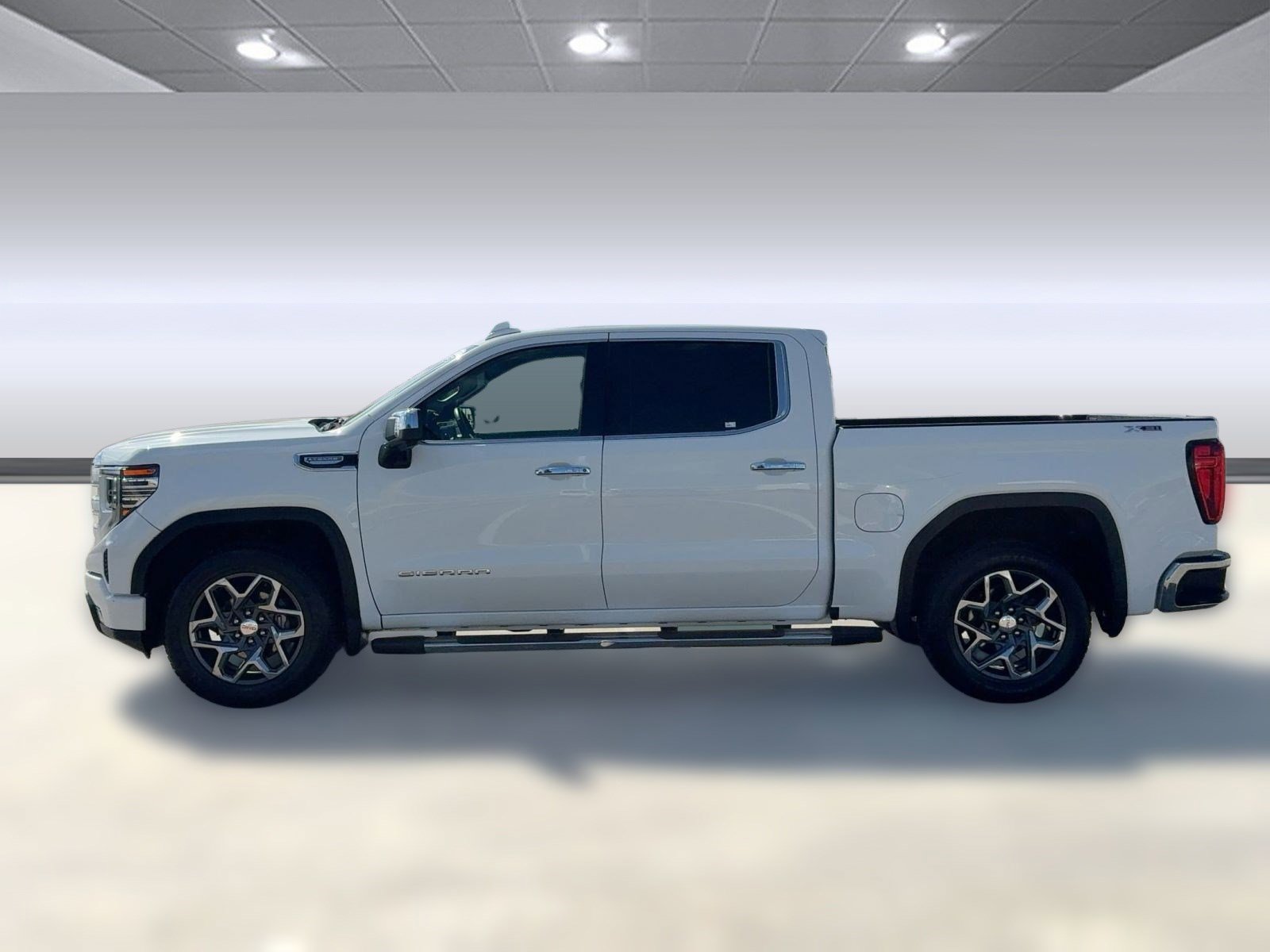 2023 Gmc Sierra 1500 SLT photo 2