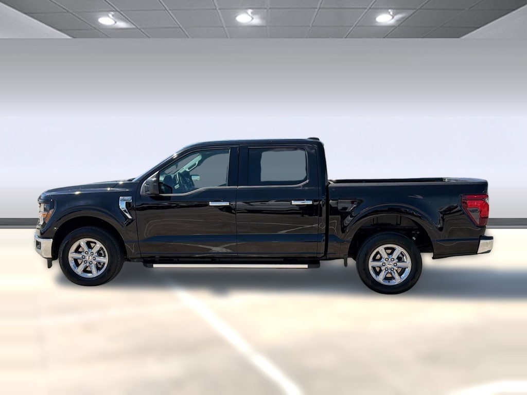 Used 2025 Ford F-150 XLT Truck SuperCrew Cab