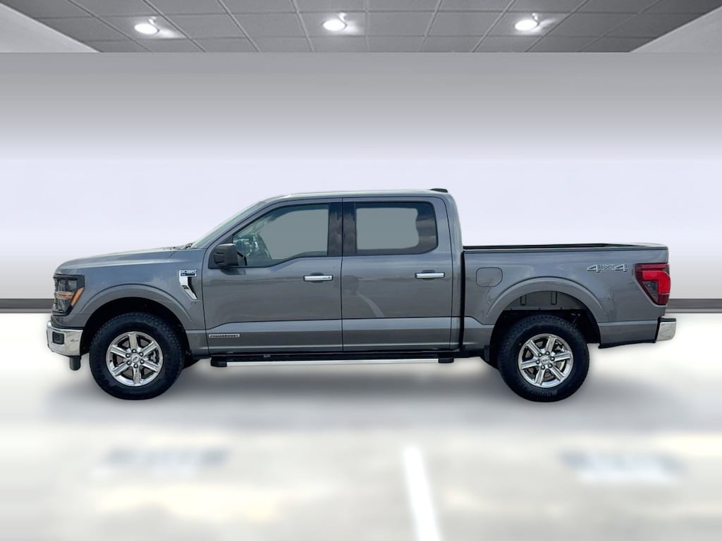 Used 2025 Ford F-150 XLT Truck SuperCrew Cab