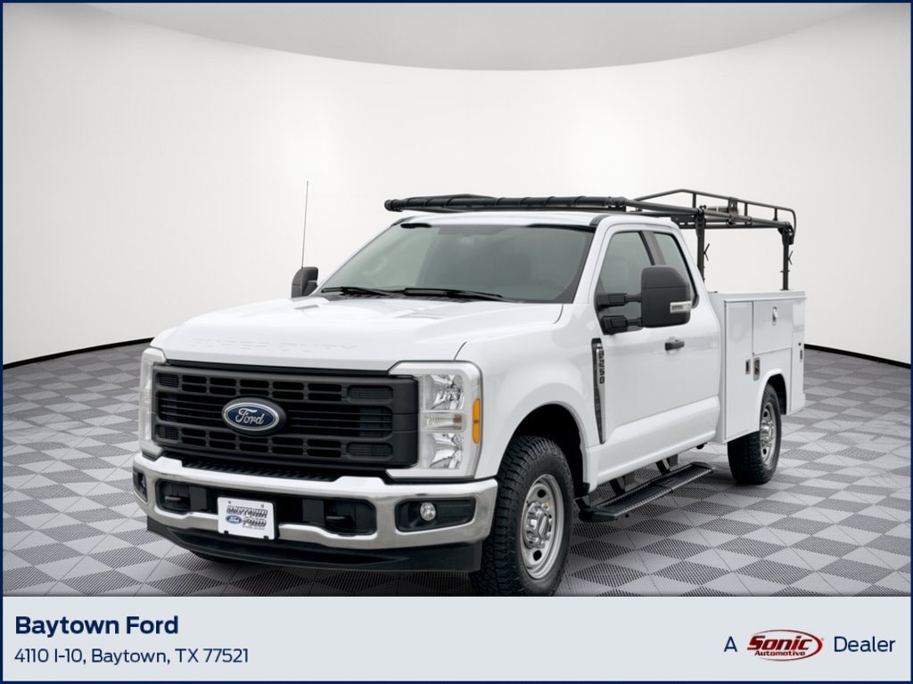 Used 2023 Ford F-250 XL Truck Super Cab
