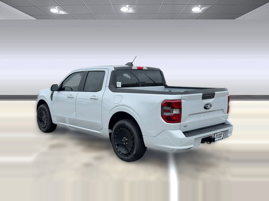 New 2026 Ford Maverick Lobo Standard TRUCK