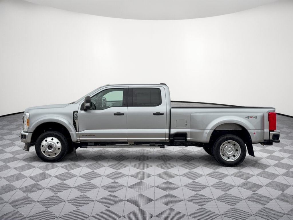 Used 2023 Ford F-450 XLT Truck Crew Cab