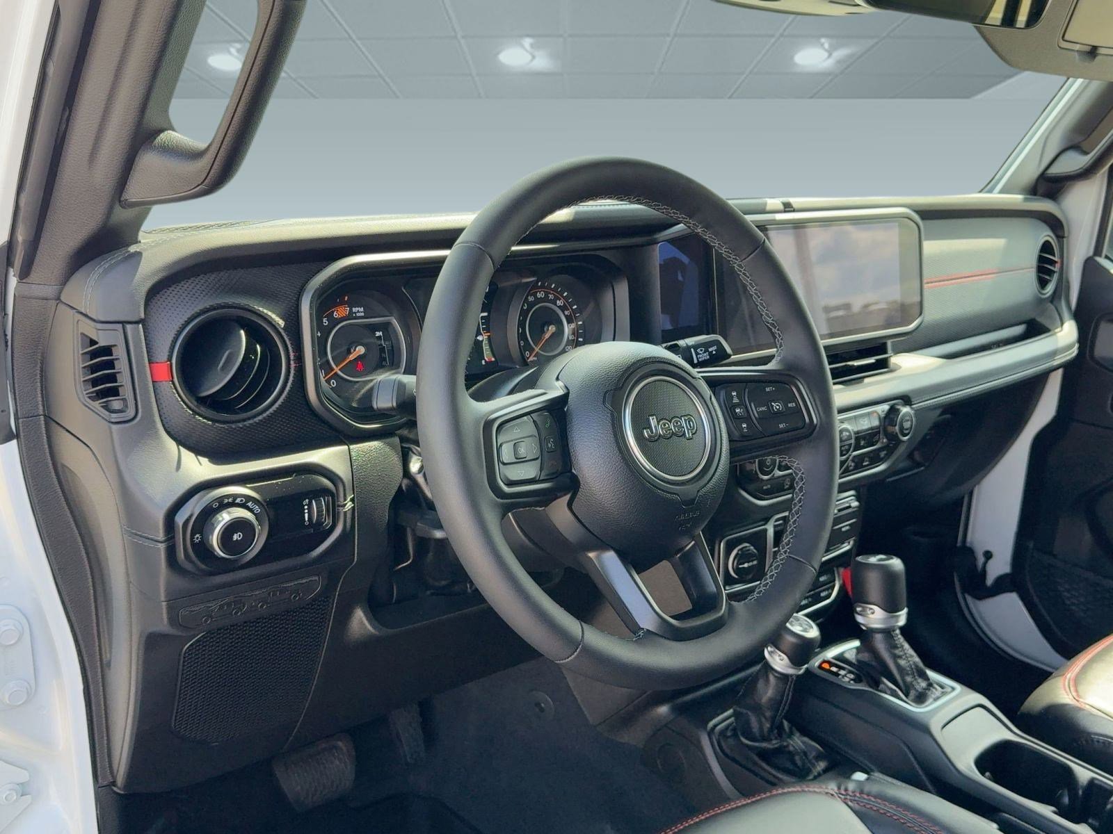 2025 Jeep Wrangler Unlimited Rubicon X photo 4