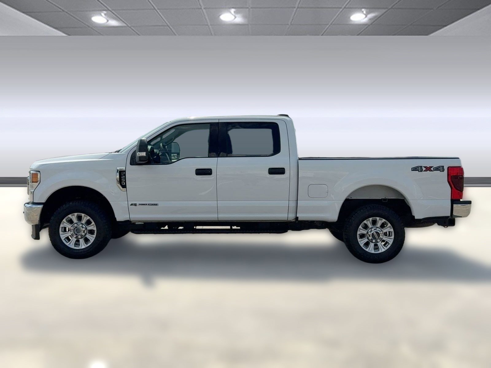 2021 Ford F-250 XLT photo 2